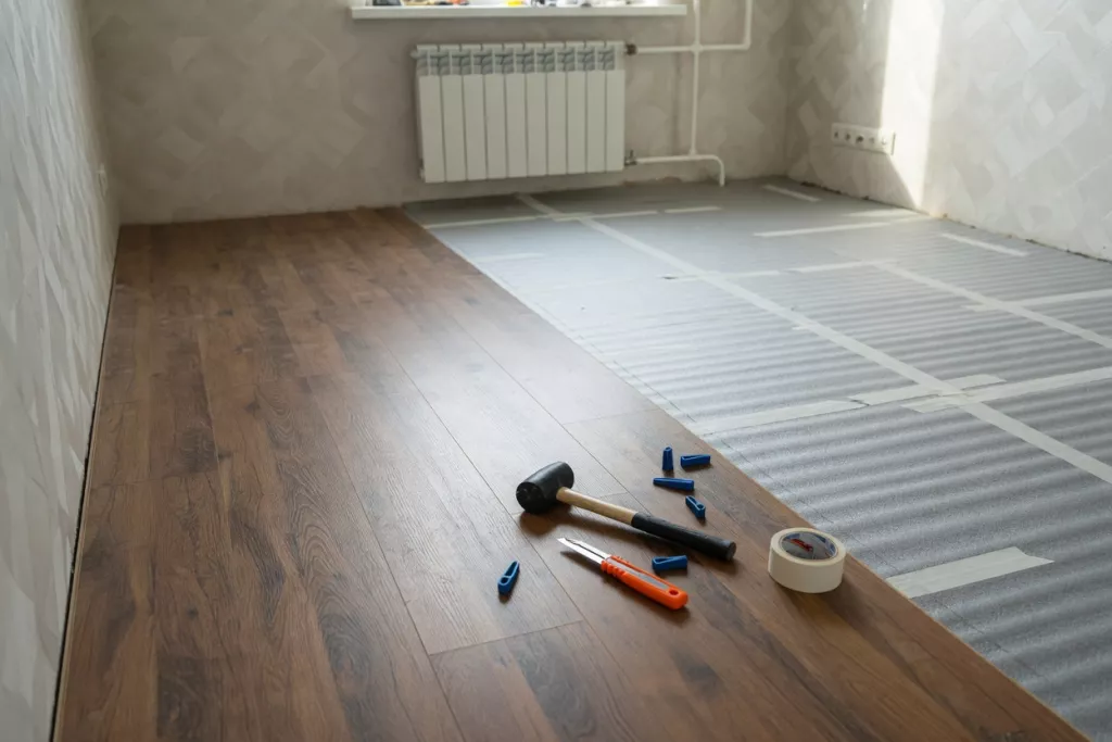 Укладка ламината Полы в квартире