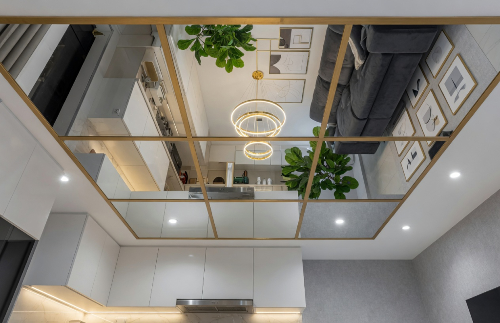 Зеркальный потолок - ненадежное, но смелое решение для отделки потолка